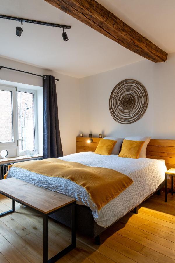 Ardenne Bnb Gite Urbain Avec Terrasse Marche-en-Famenne Kültér fotó